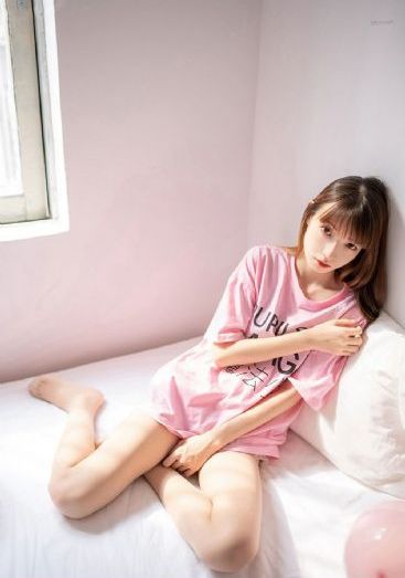 《年轻女教师3》韩国电影在线观看_电影未删减版