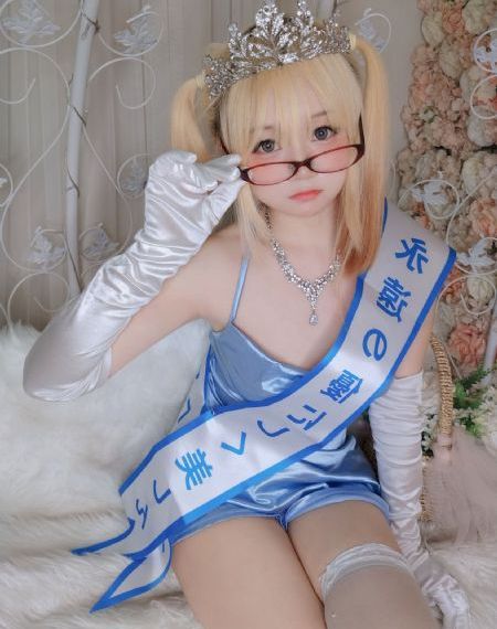 欧美丝袜videohd_DVD高清迅雷在线观看